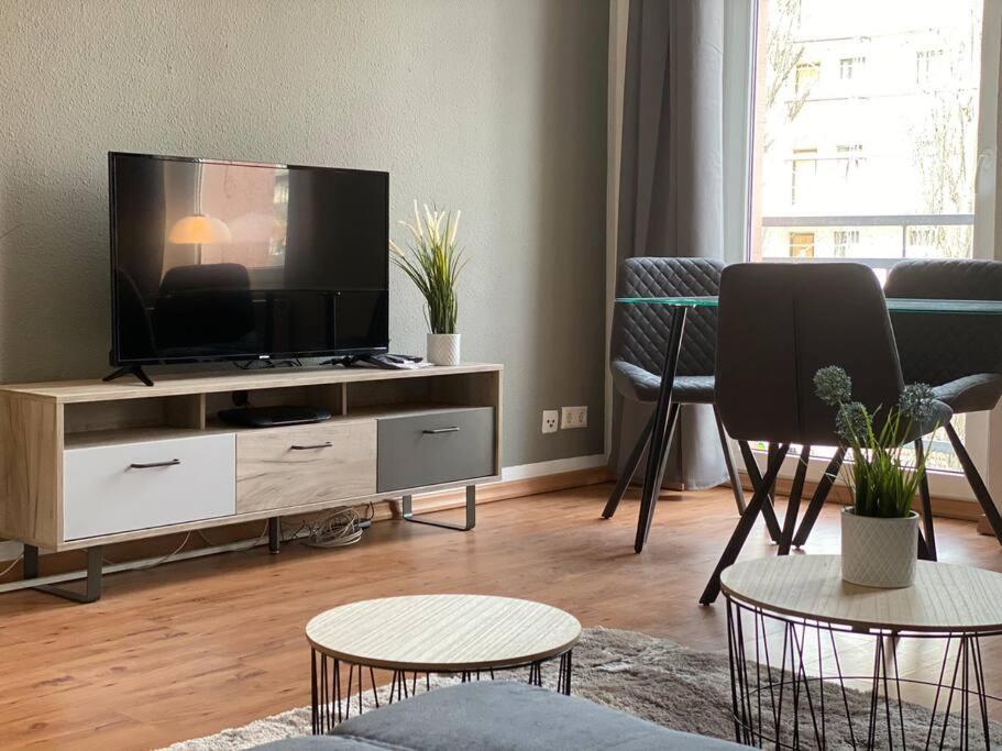 Akk4 - Apartment Md Zentrum Naehe Uni Und Hbf Maagdenburg Buitenkant foto